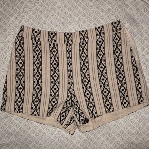 Patterned linen-mix shorts